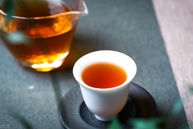 白茶如何保存比较好(白茶怎么样保存)